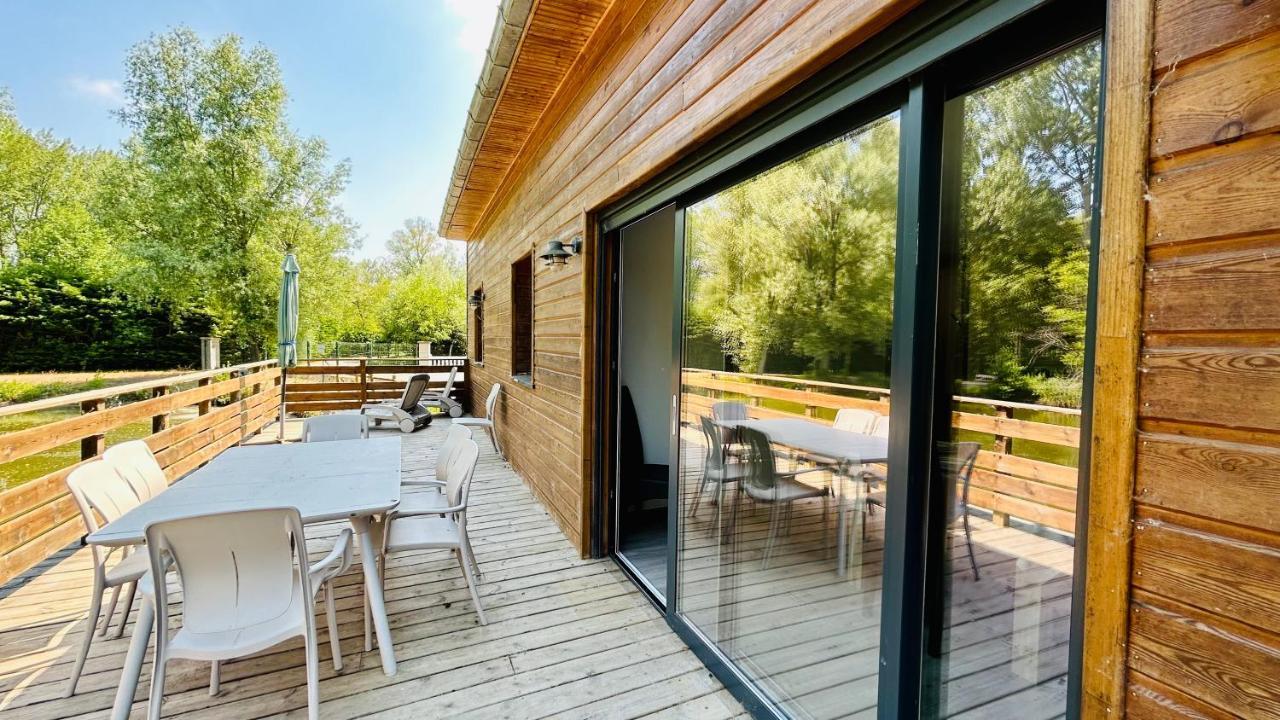 Avec Terrasse Sur Pilotis Vue Sur L'etang Chalet *